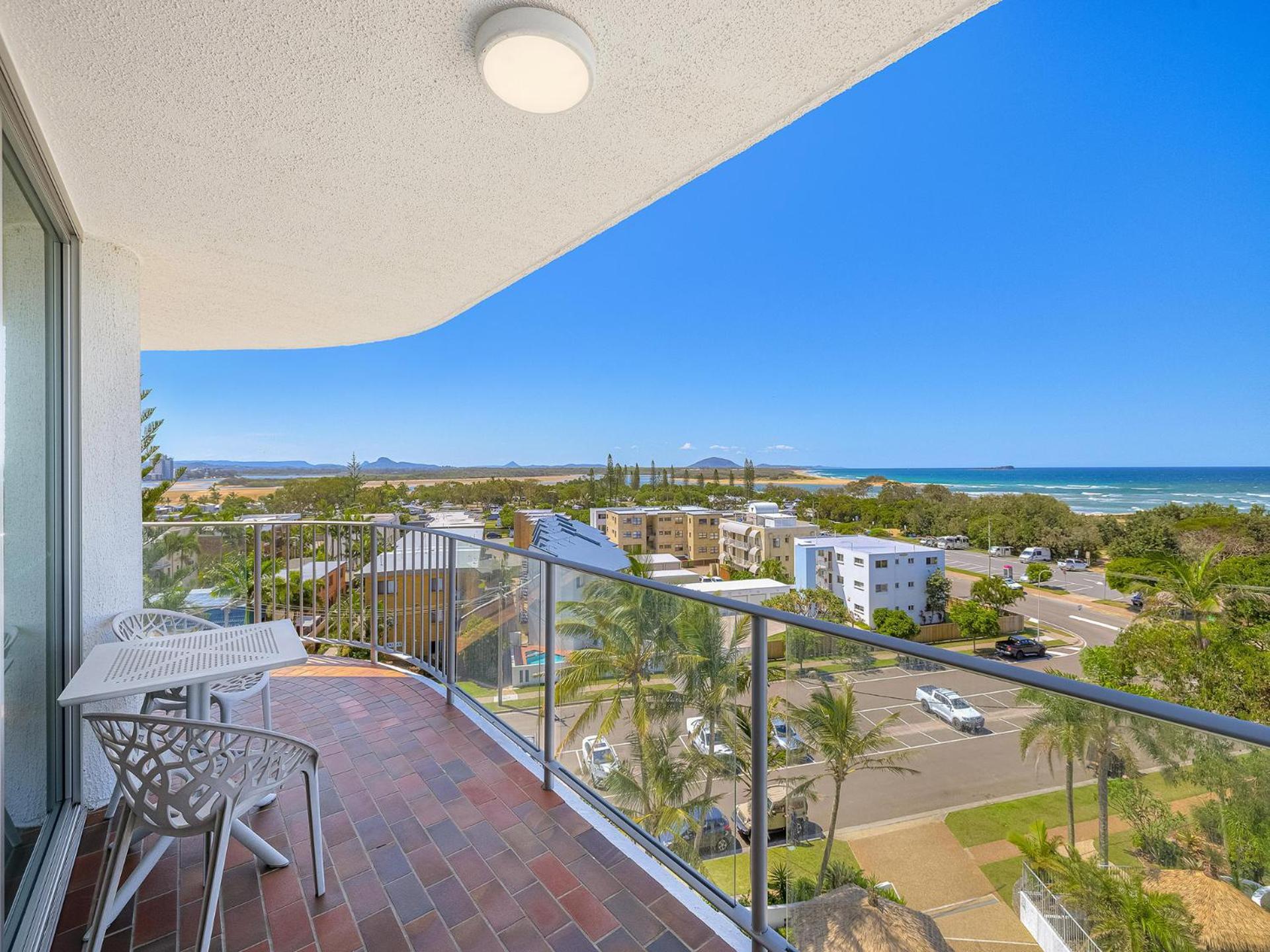 Chateau Royale Beach Resort Maroochydore Sunshine Coast Экстерьер фото